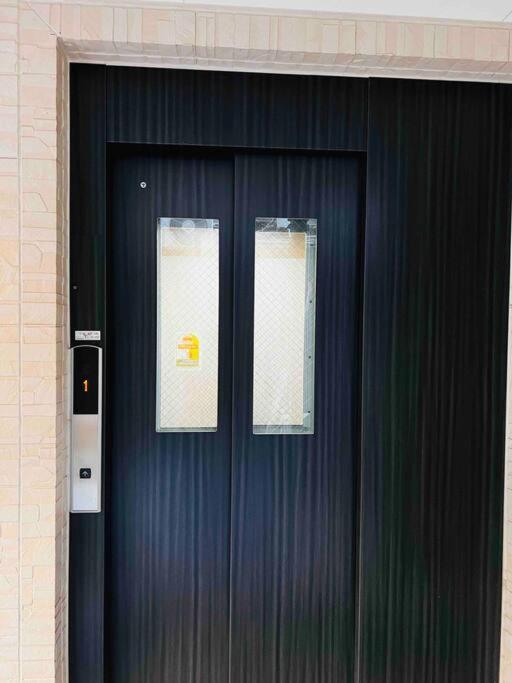 Appartement 全新上线花跡民宿4号馆302，关西机场直达萩之茶屋出站一分钟！难波，心斋桥4分钟车程！